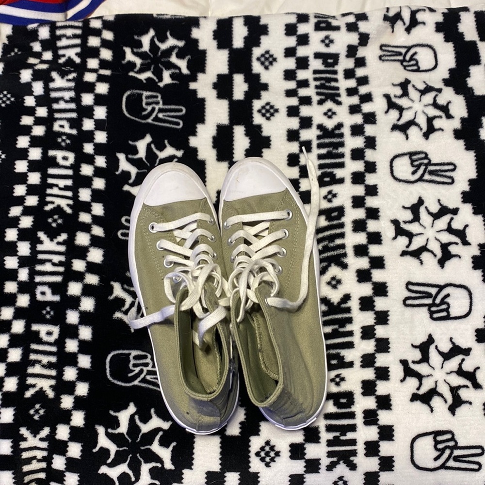 green platformed converse